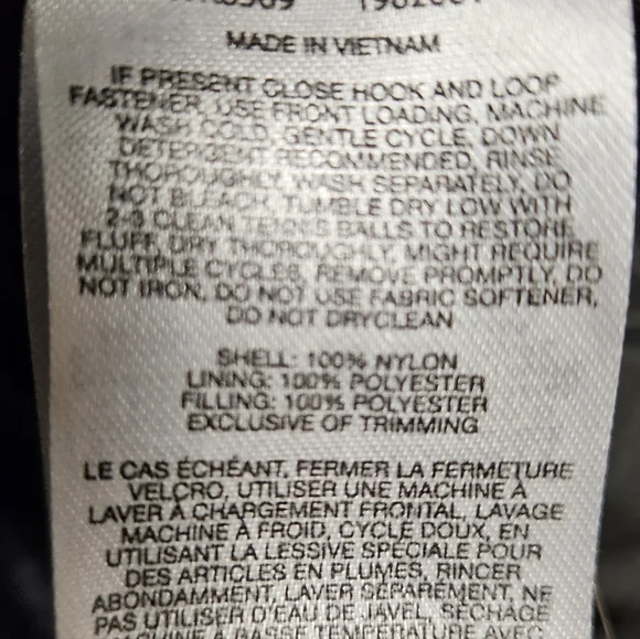 Women's Joy Peak Plush Novelty Puffer Jacket Size MEDIUM - Picture 6 of 7